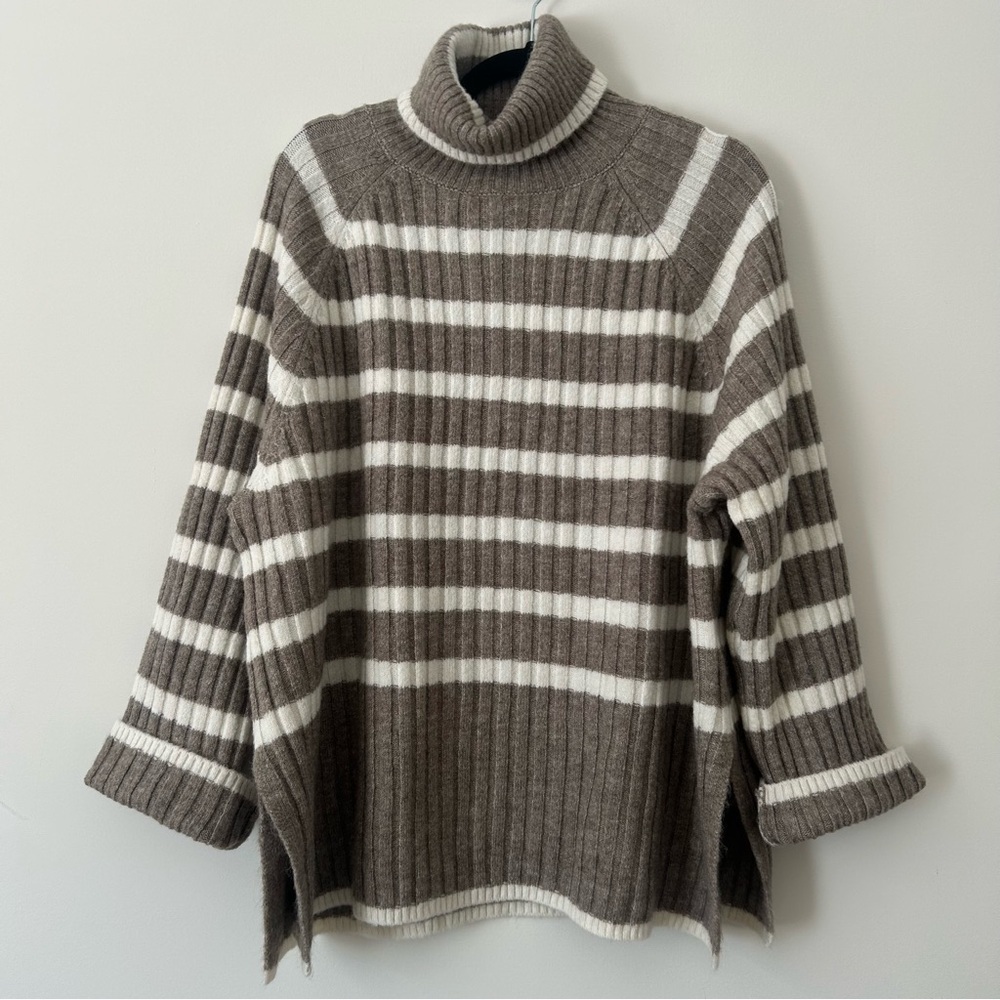 H&M Rib-Knit Turtleneck Long Sleeve Striped Boxy Fall Sweater - Picture 2 of 9